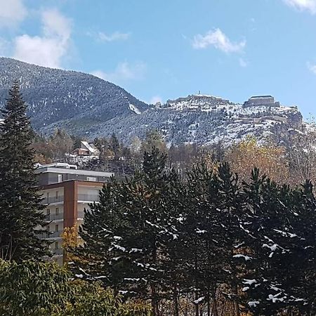 Appartement Le Michel Ange Briançon Exteriör bild