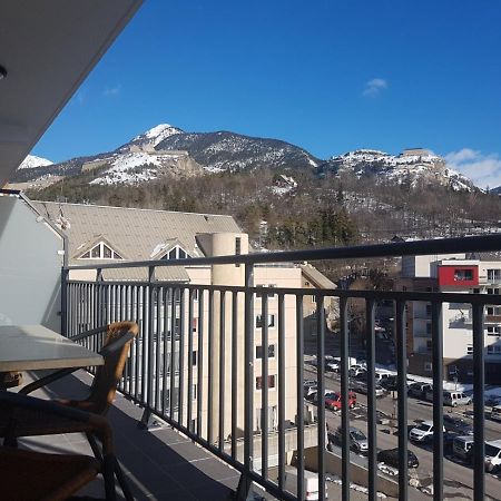 Appartement Le Michel Ange Briançon Exteriör bild